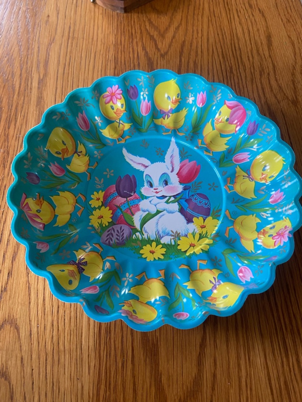 Vintage Walgreens Bunny and Chicks Decorative Holiday Plate